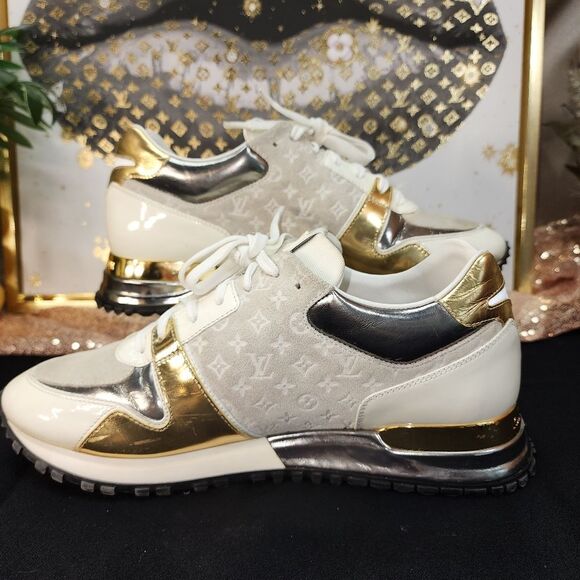 Authentic Louis Vuitton Suede Patent Calfskin Embossed Monogram Run Away Sneake - Picture 10 of 16